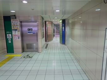 赤坂 見附 駅