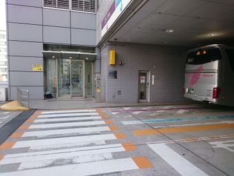 Shibuya bus3.JPG